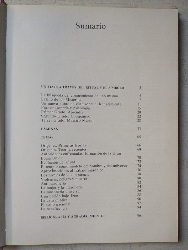 Libro usado en venta: Cuentos ense?anza del Maestro Sufi Nasreddin de A. H. D. Halka; editorial Dervish International impreso en 1993.2