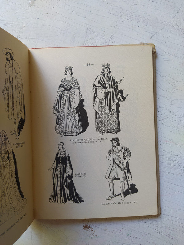 Libro usado en venta: Ser mujer: Un viaje heroico de Maureen Murdock; editorial Gaia impreso en 2010 realizamos envios a todo el mundo.2