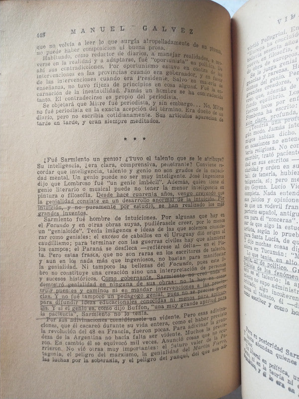 Libro usado en venta: Vida de Sarmiento de Manuel Galvez; editorial Tor impreso en 1957 realizamos envios a todo el mundo.3
