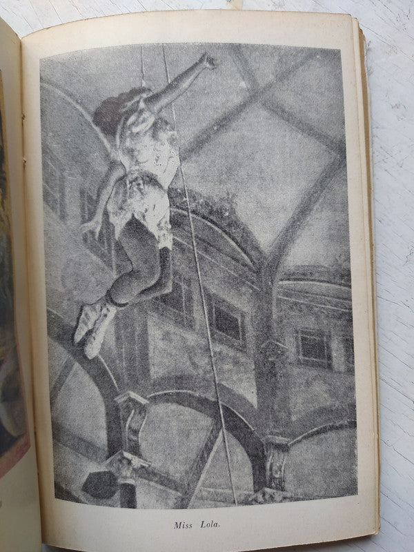 Libro usado en venta: Degas de Gustave Coquiot; editorial Schapire impreso en 1965 realizamos envios a todo el mundo.2