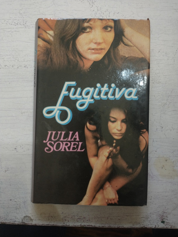 Libro usado en venta: Fugitiva de Julia Sorel; editorial Circulo de Lectores impreso en 1980 realizamos envios a todo el mundo.1