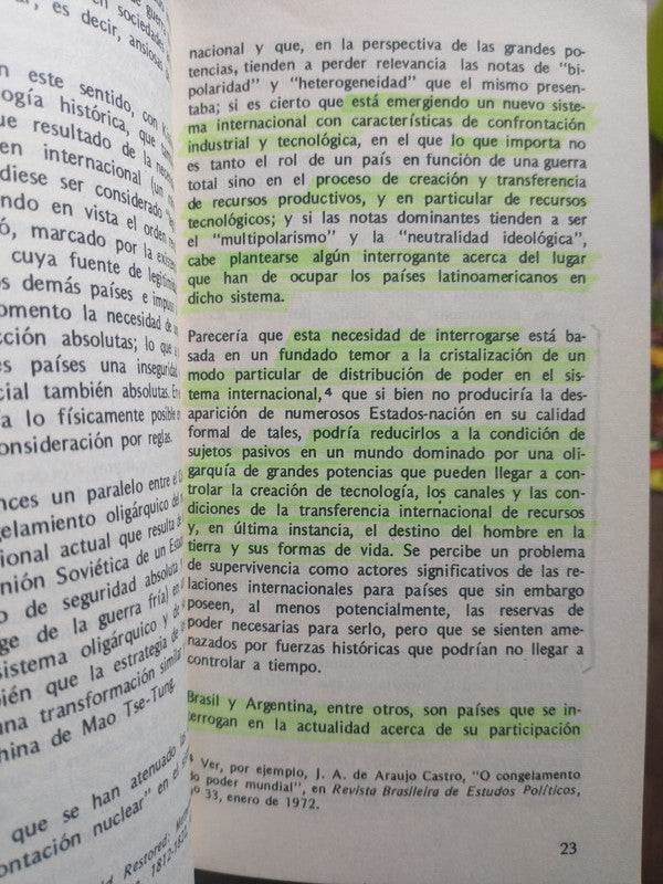 Libro usado en venta: Indias Blancas (2 Volumenes) de Florencia Bonelli; editorial Punto de Lectura impreso en 2013 realizamos envios a todo el mundo.2