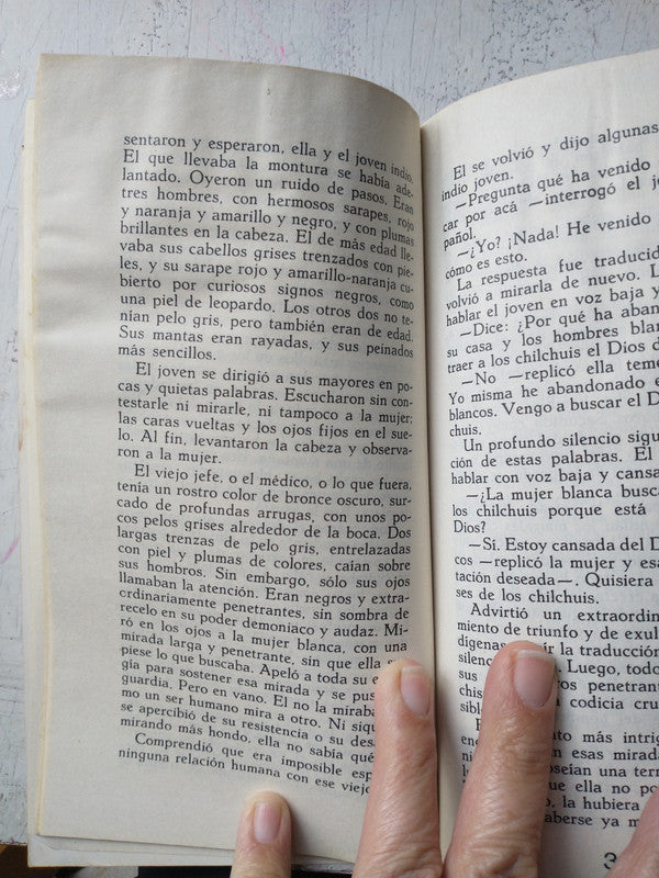 Libro usado en venta: Resilencia y subjetividad; editorial Paidos impreso en 2006 realizamos envios a todo el mundo.2