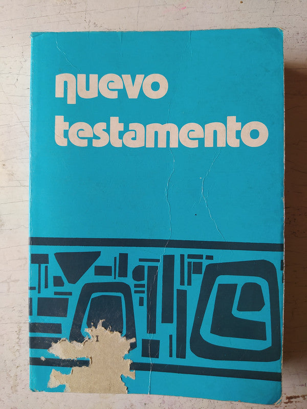 Libro usado en venta: Nuevo Testamento; editorial Paulinas impreso en 1988 realizamos envios a todo el mundo.1