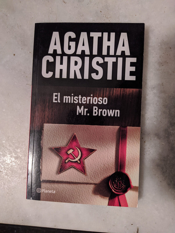 Libro usado en venta: El misterioso Mr. Brown de Agatha Christie; editorial Planeta impreso en 2013 realizamos envios a todo el mundo.1