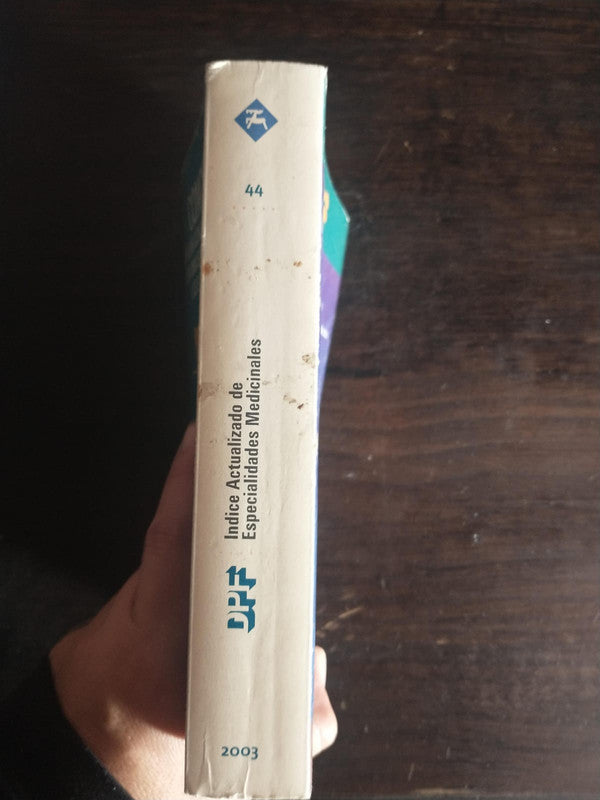 Libro usado en venta: Celtike - Historias y leyendas de Maclug d'Obrhearvt; editorial Edicomunicacion impreso en 2002 envios a todo el mundo.2