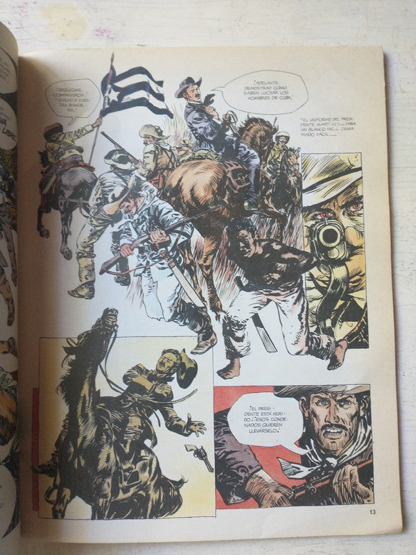 Libro usado en venta: Rusia en llamas de Guido Crepax; editorial Nueva Frontera impreso en 1980 realizamos envios a todo el mundo.2