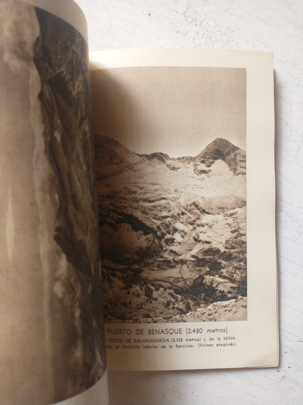 Libro usado en venta: Paginas de historia de Bartolome Mitre; editorial Buenos Aires impreso en 1906 realizamos envios a todo el mundo.2