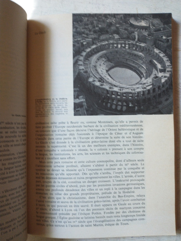 Libro usado en venta: Reussir le delf (Unite A2) de Bernard Braem; editorial Les Editions Didier impreso en 1994 realizamos envios a todo el mundo.2