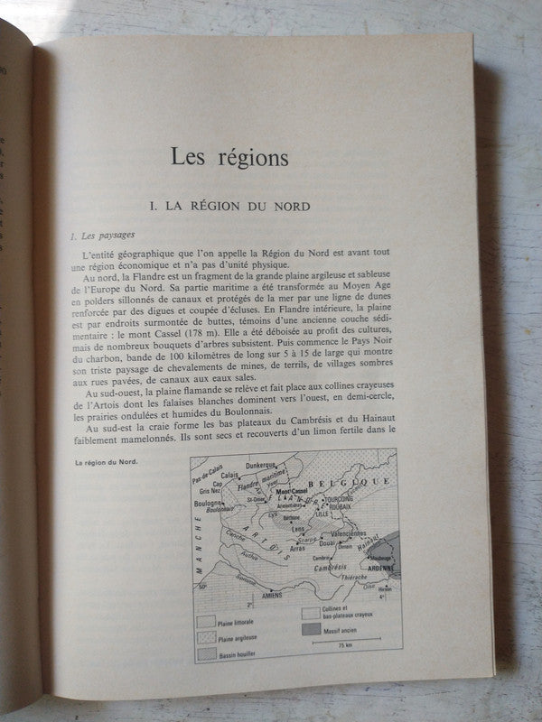 Libro usado en venta: La civilisation francaise de Marc Blancpain - Jean-Paul Couchoud; editorial Hachette impreso en 1957 envios a todo el mundo.3
