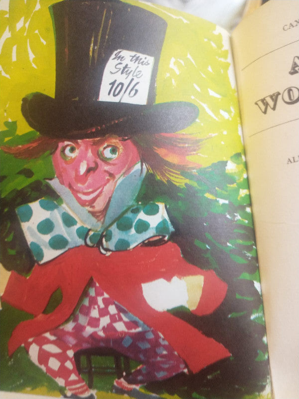 Libro usado en venta: Alice in wonderland de Lewis Carroll; editorial International Learning Systems impreso en 1968 realizamos envios a todo el mundo.4