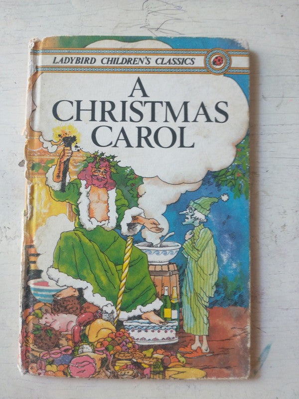 Libro usado en venta: A Christmas Carol de Charles Dickens; editorial Ladybird Books impreso en 1982 realizamos envios a todo el mundo.1