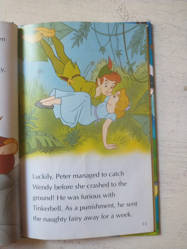 Libro usado en venta: Little Red Car de Nicola Baxter; editorial Ladybird Books realizamos envios a todo el mundo.2