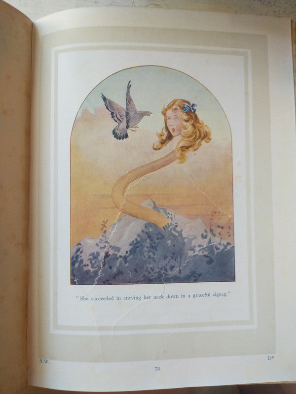 Libro usado en venta: Alice in wonderland - 16 plates in colour de Lewis Carroll; editorial Ward Lock realizamos envios a todo el mundo.3