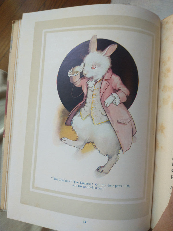 Libro usado en venta: Alice in wonderland - 16 plates in colour de Lewis Carroll; editorial Ward Lock realizamos envios a todo el mundo.5