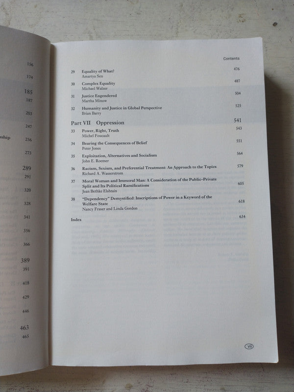 Libro usado en venta: Contemporary political philosophy; editorial BlackWell impreso en 1998 realizamos envios a todo el mundo.4