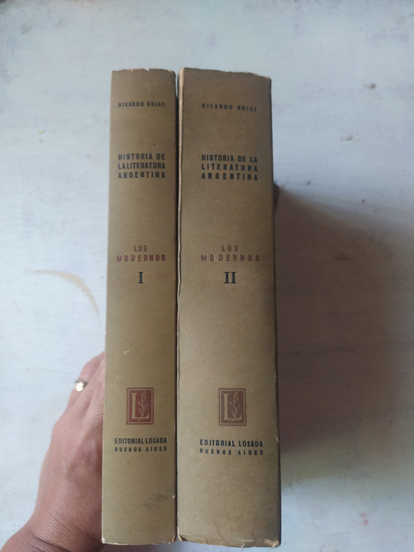 Libro usado en venta: Albeniz - Su vida inquieta y ardorosa de Michel Raux Deledicque; editorial Jacobo Peuser impreso en 1950 envios a todo el mundo.2