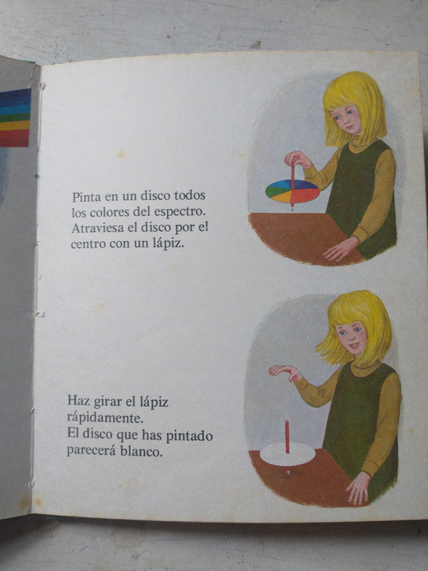 Libro usado en venta: Luz y color; editorial Molino impreso en 1973 realizamos envios a todo el mundo.2
