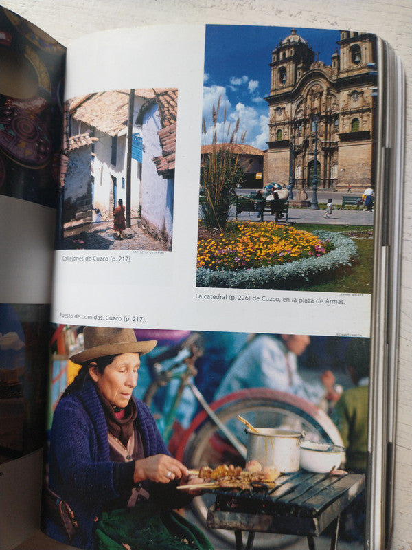 Libro usado en venta: Santa Evita de Tomas Eloy Martinez; editorial Planeta impreso en 1995 realizamos envios a todo el mundo.2