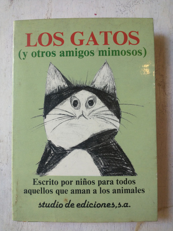 Libro usado en venta: Los gatos (y otros amigos mimosos); editorial Studio de ediciones realizamos envios a todo el mundo.1