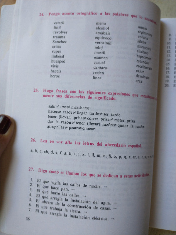 Libro usado en venta: Curso intensivo de Espa?ol - Ejecicios practicos y Guia; editorial SGEL impreso en 1997.2