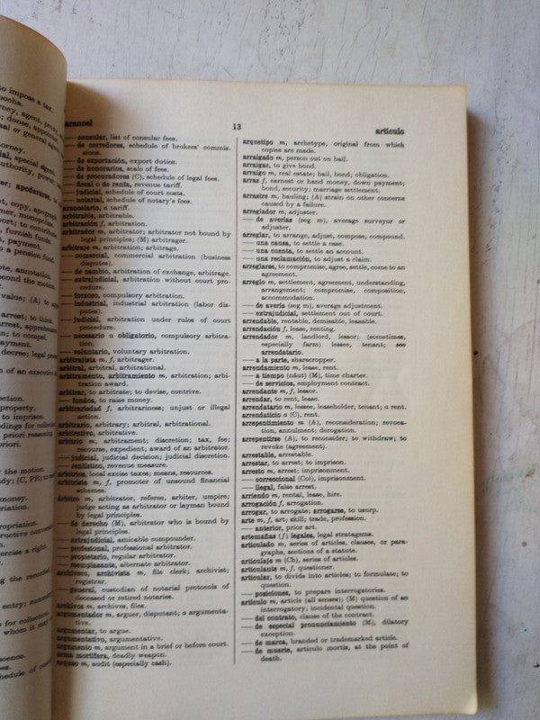 Libro usado en venta: Diccionario de terminos legales (Biling?e); editorial Limusa impreso en 1982 realizamos envios a todo el mundo.3