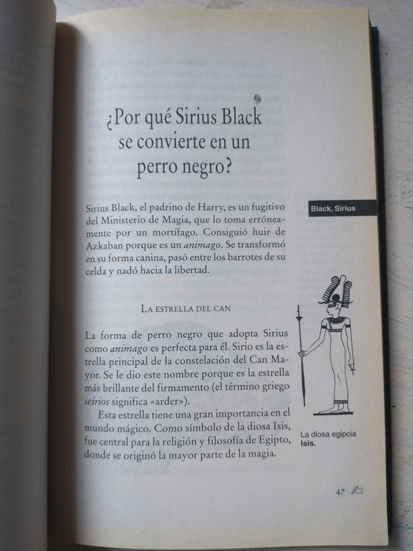 Libro usado en venta: Los mundos magicos de Harry Potter de David Colbert; editorial Ediciones B impreso en 2002 realizamos envios a todo el mundo.3