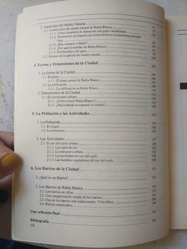 Libro usado en venta: Geografia de Bahia Blanca de Margarita Brondolo; editorial Encestando impreso en 1994 realizamos envios a todo el mundo.3