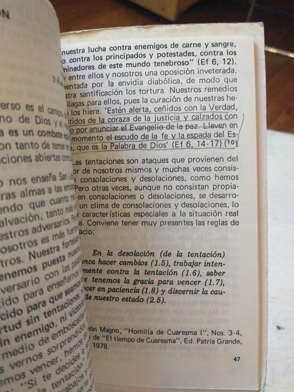 Libro usado en venta: Discernir lo que agrada al Se?or de Carlos Yaquino; editorial Palabra de Dios impreso en 1987 realizamos envios a todo el mundo.3
