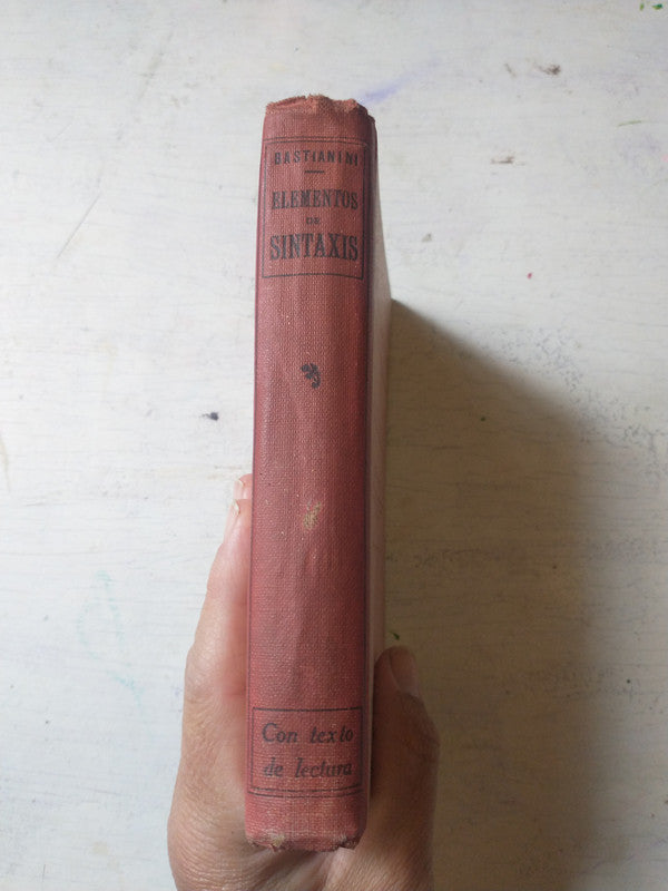 Libro usado en venta: Textos cautivos de Jorge Luis Borges; editorial Alianza impreso en 2008 realizamos envios a todo el mundo.2