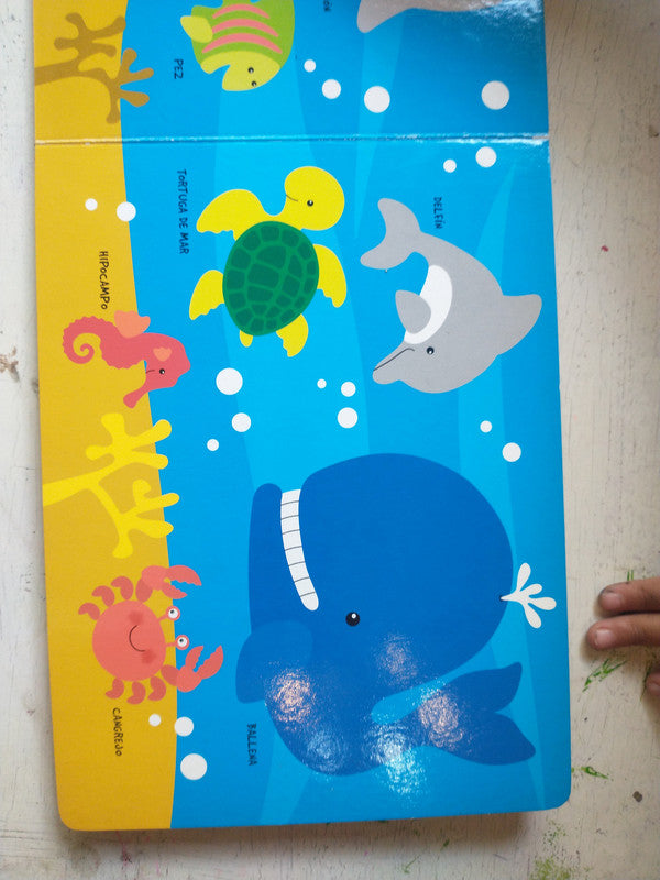 Libro usado en venta: Los animales chiquitos de Sally Johnson - Eduardo Ruiz; editorial Remolino impreso en 2007 realizamos envios a todo el mundo.4