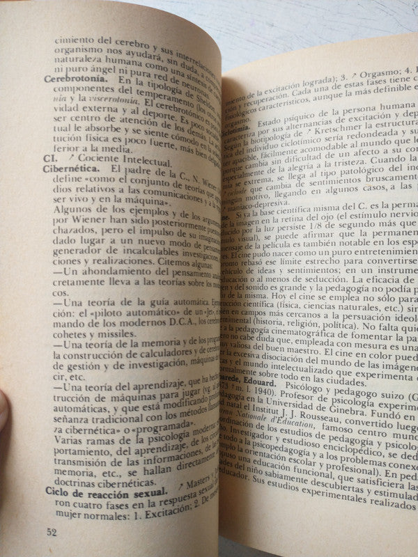 Libro usado en venta: Elogio de la responsabilidad de Sergio Sinay; editorial Del Nuevo Extremo impreso en 2008 realizamos envios a todo el mundo.2