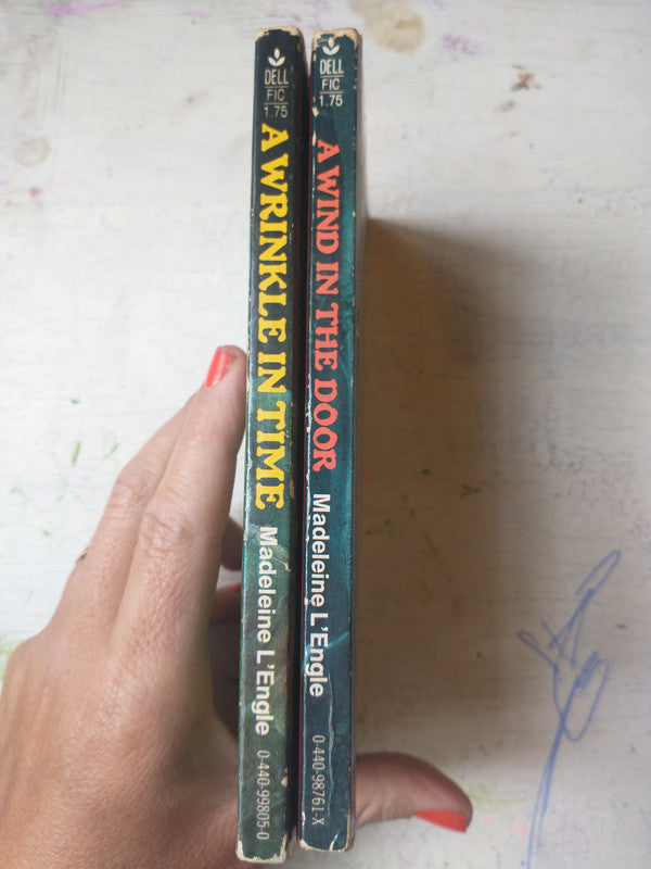 Libro usado en venta: Harry Potter and the Philosopher's Stone de Joanne K. Rowling; editorial Bloomsbury impreso en 2014 envios a todo el mundo.2