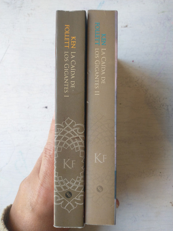 Libro usado en venta: La vida por la patria de Felipe Pigna; editorial Planeta impreso en 2017 realizamos envios a todo el mundo.2