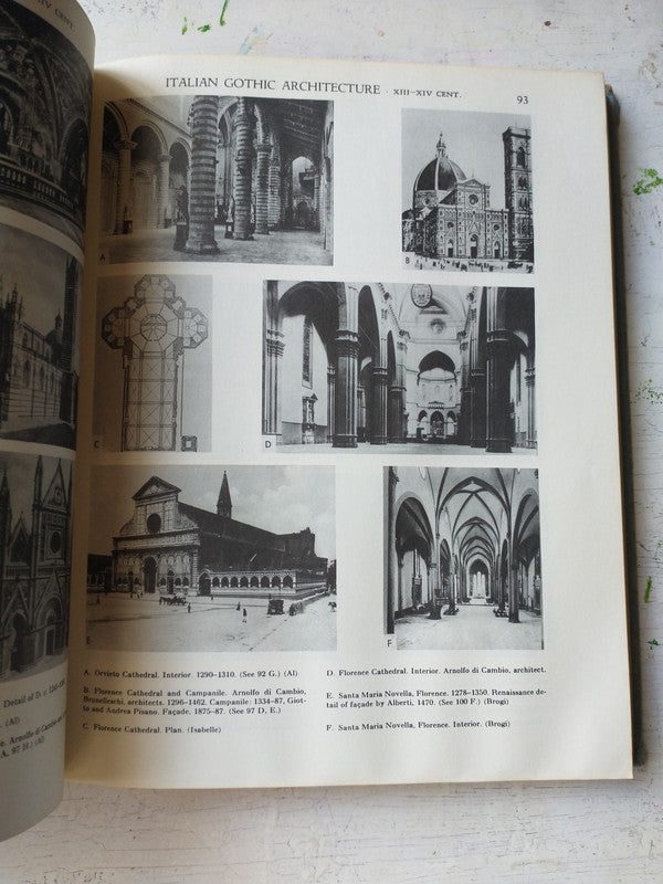Libro usado en venta: Un paseo por Madrid de Luis Carandell - Ramon Masats; editorial Lunwerg impreso en 1996 realizamos envios a todo el mundo.2
