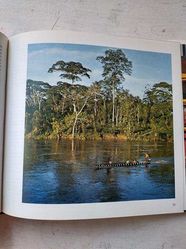 Libro usado en venta: En los ojos de mi gente de Pablo Cuvi; editorial Dinediciones impreso en 1988 realizamos envios a todo el mundo.4