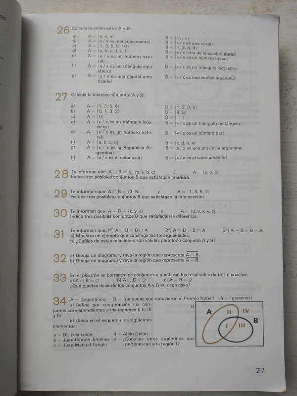 Libro usado en venta: Matematica 1 de Nelly Vazquez de Tapia; editorial Angel Estrada impreso en 1995 realizamos envios a todo el mundo.2