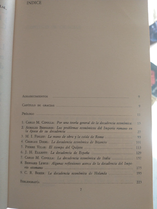 Libro usado en venta: El socialismo en un solo pais 1924-1926 de E. H. Carr; editorial Alianza impreso en 1974 realizamos envios a todo el mundo.2