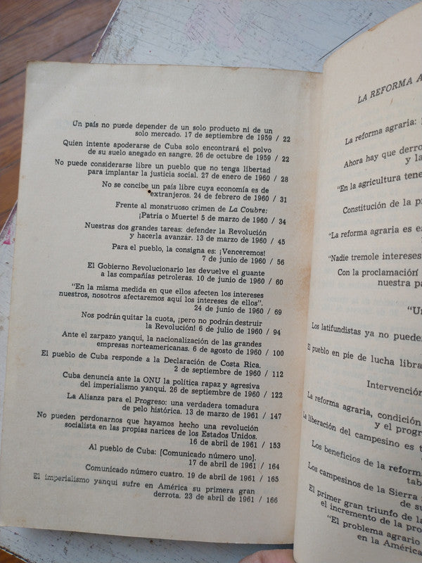 Libro usado en venta: El pensamiento de Fidel Castro (enero 1959 - abril 1961) 2 Vol.; editorial Politica impreso en 1983 envios a todo el mundo.3