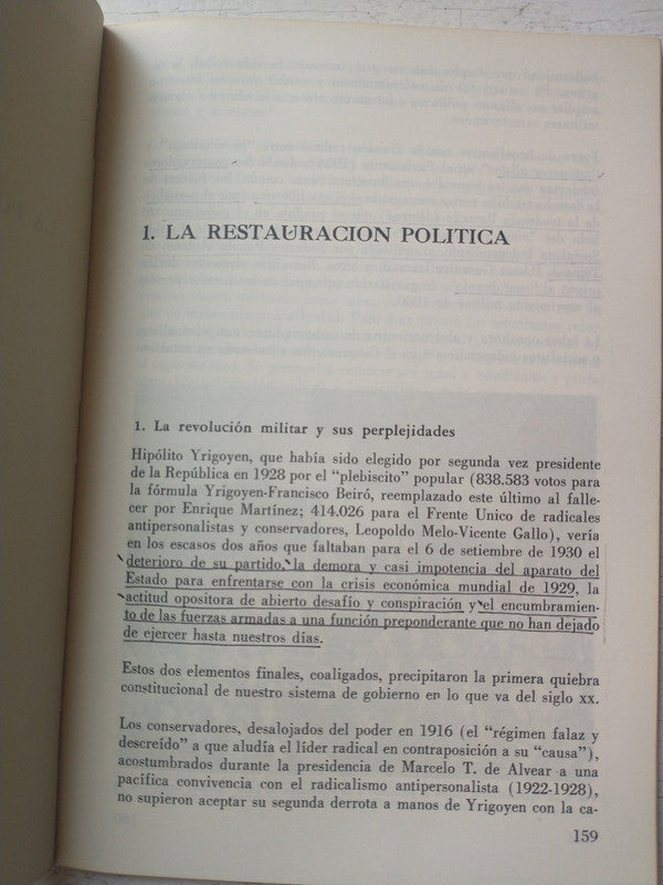 Libro usado en venta: Teogonia de Hesiodo; editorial Gredos impreso en 2010 realizamos envios a todo el mundo.2
