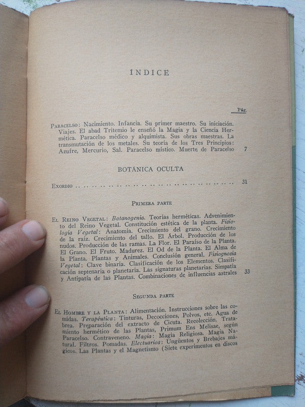 Libro usado en venta: La plantas magicas de Paracelso; editorial Kier impreso en 1971 realizamos envios a todo el mundo.3