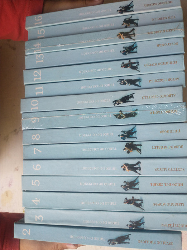 Libro usado en venta: Tango de colecci?n - (15 tomos); editorial AGEA impreso en 2005 realizamos envios a todo el mundo.2