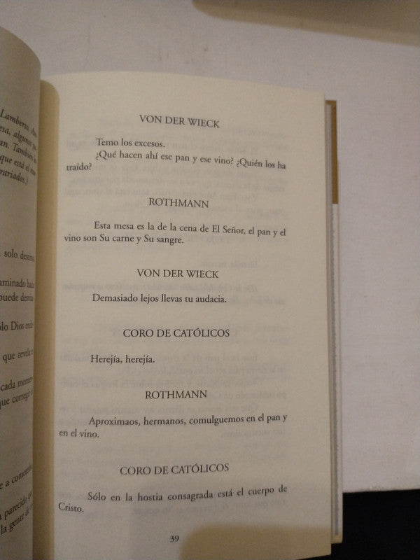 Libro usado en venta: In Nomine Dei de Jose Saramago; editorial Alfaguara impreso en 2003 realizamos envios a todo el mundo.2