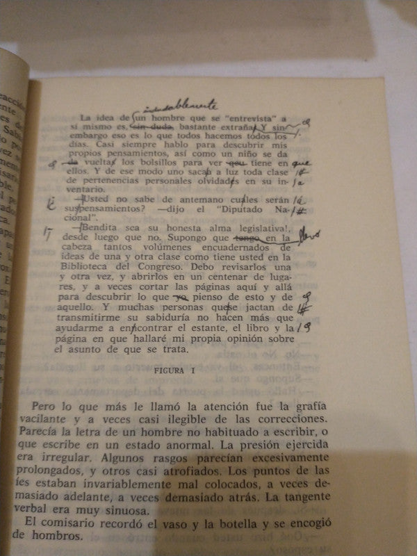 Libro usado en venta: Obra literaria completa de Rodolfo Walsh; editorial Siglo XXI impreso en 1996 realizamos envios a todo el mundo.2