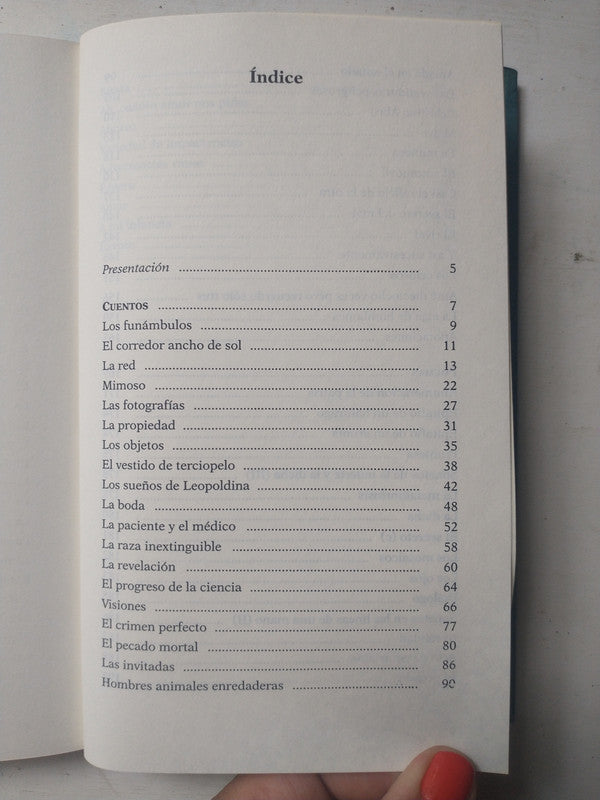 Libro usado en venta: Ana Karenina de Leon Tolstoi (Leo Tolstoy); editorial Edimat impreso en 2004 realizamos envios a todo el mundo.2