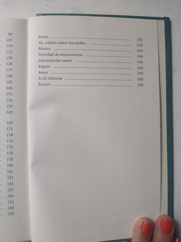 Libro usado en venta: Antologia esencial de Silvina Ocampo; editorial Planeta/La nacion impreso en 2001 realizamos envios a todo el mundo.3