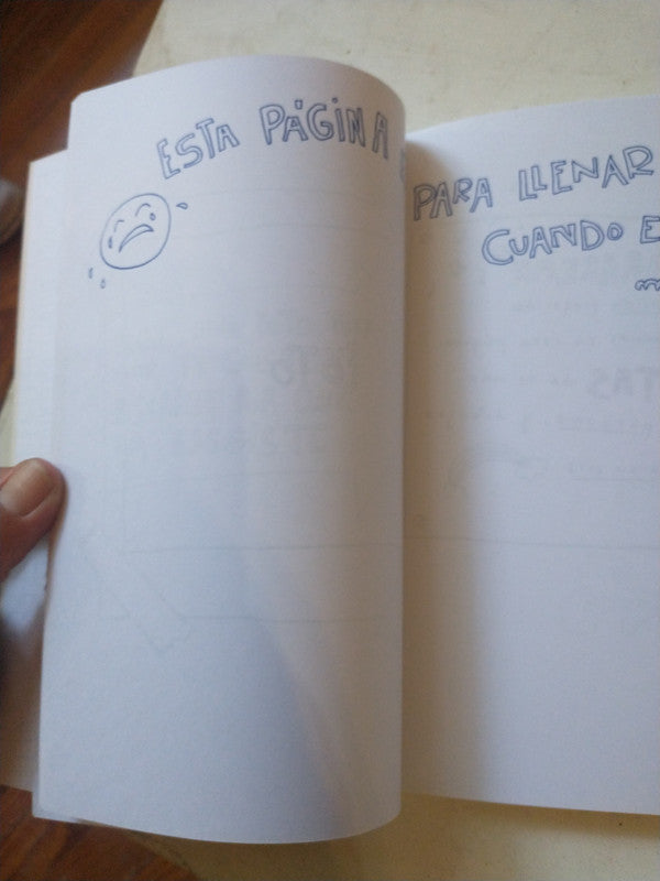 Libro usado en venta: Diario para construirse de Therese Rosen; editorial Continente impreso en 2016 realizamos envios a todo el mundo.4
