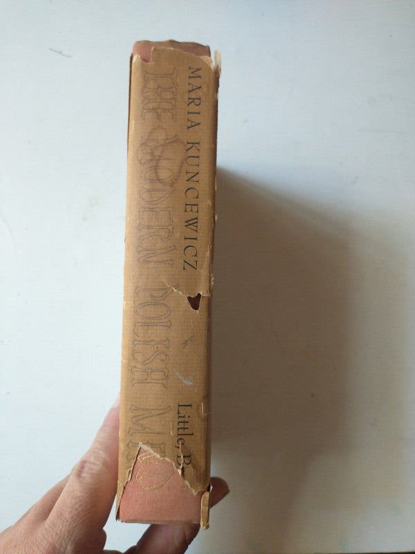 Libro usado en venta: The robe de Lloyd C. Douglas; editorial The Windmill Press impreso en 1947 realizamos envios a todo el mundo.2