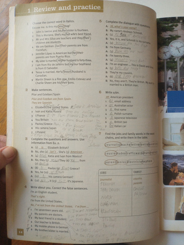 Libro usado en venta: Total English (Students' Book + Workbook) Ciclo basico 4 de Mark Foley - Diane Hall; editorial Longman impreso en 2008.2