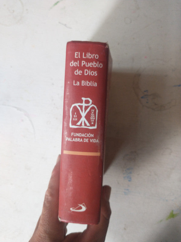 Libro usado en venta: Aforismos de oro de Jose Narosky; editorial El Ateneo impreso en 2005 realizamos envios a todo el mundo.2